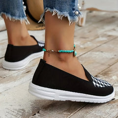 Women's Houndstooth Slip On Low Round Toe Soft Sole Breathable Shoes