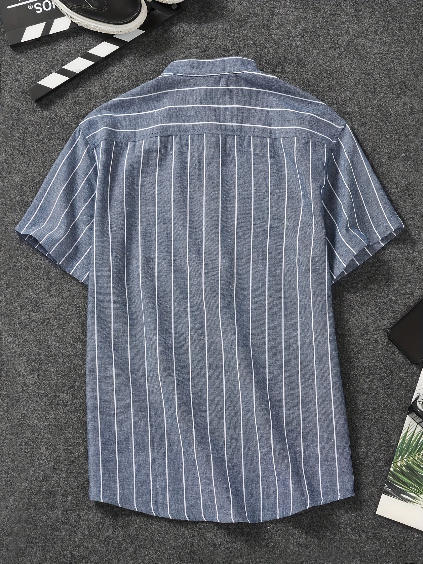 Men's Casual Button-Down Shirt