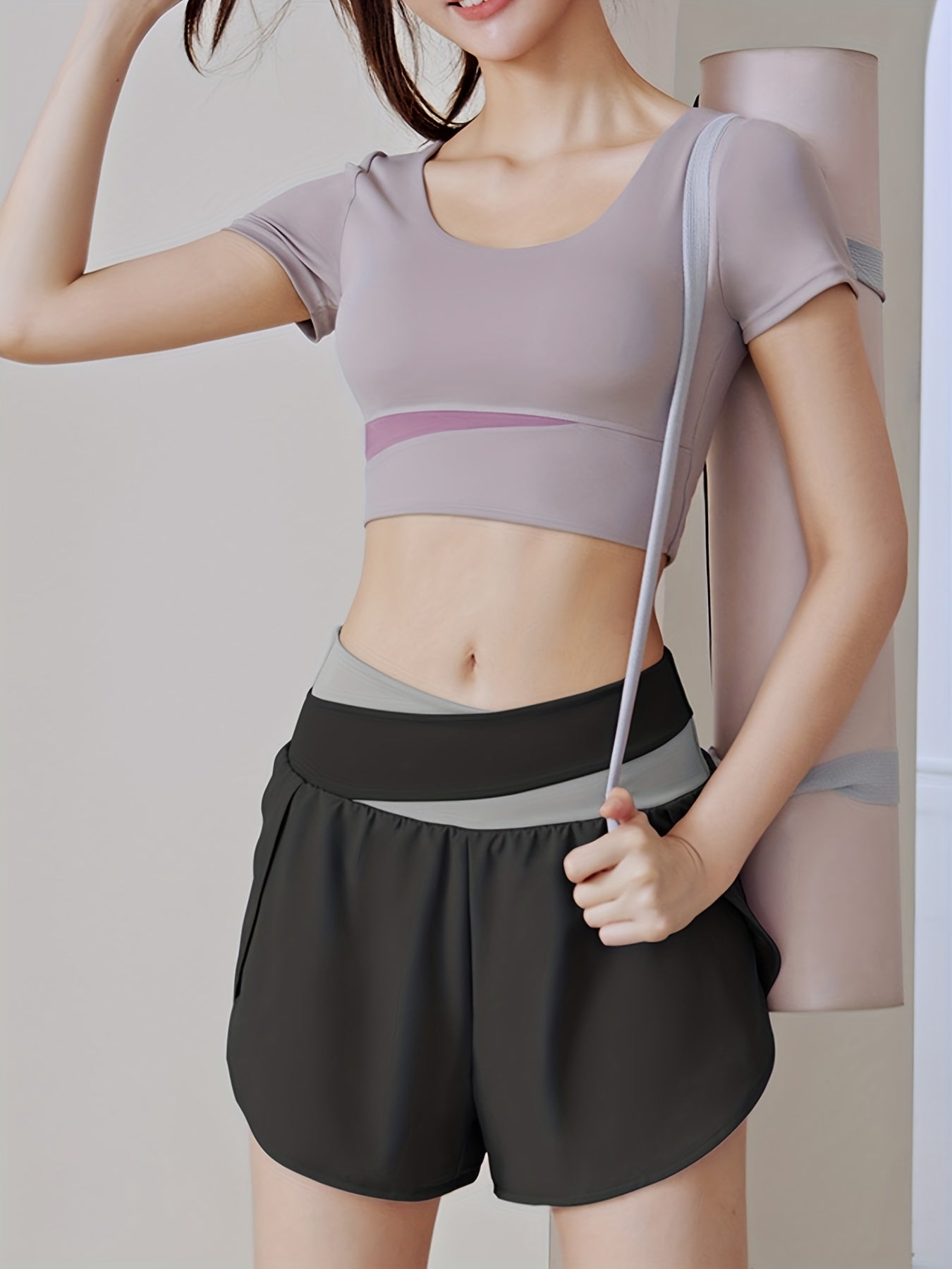 Seamless Sexy Yoga Shorts for Summer Fitness Workouts
