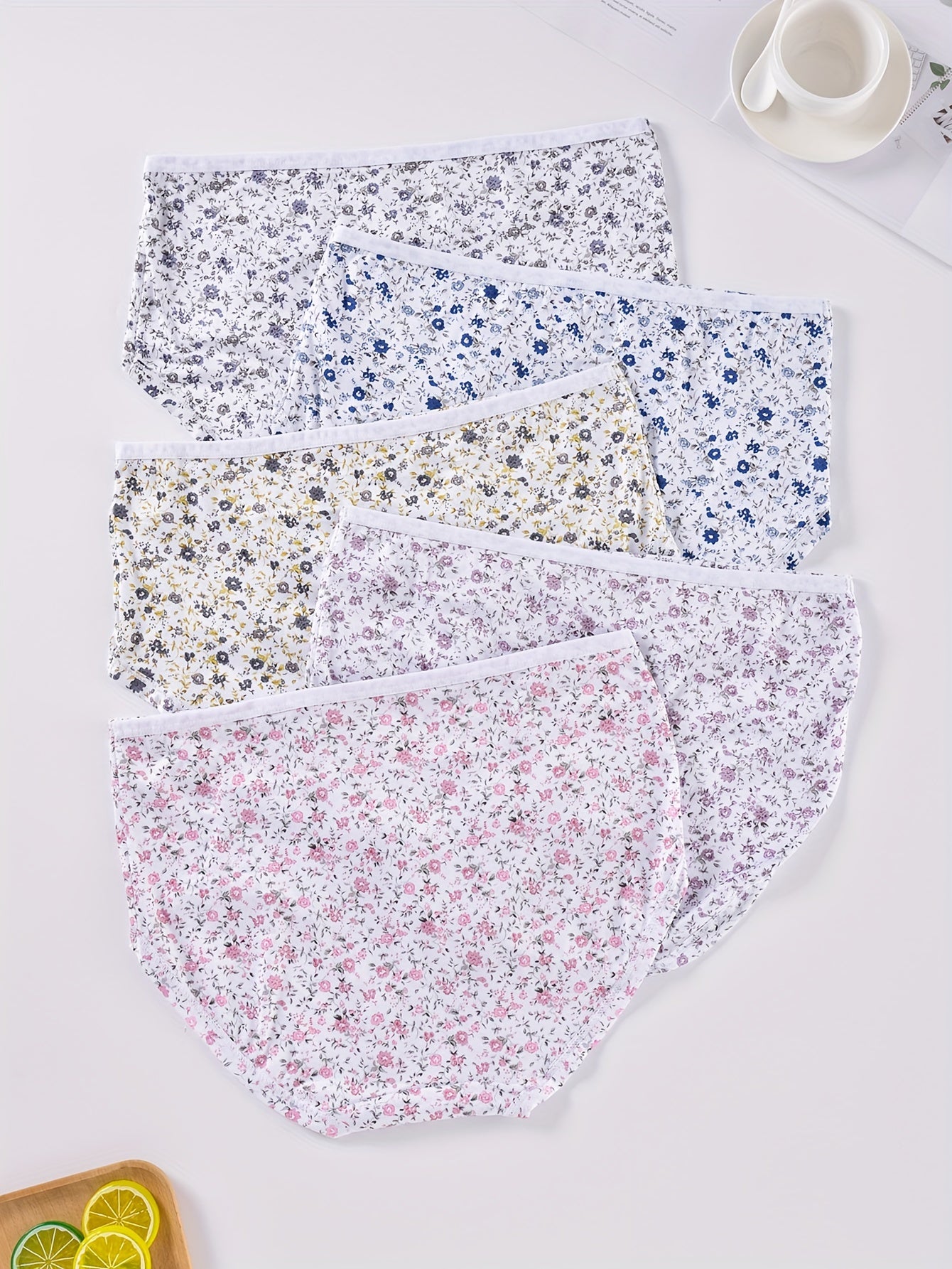 5 Pack Plus Size Panties Set Women's Plus Ditsy Floral Print Soft Briefs