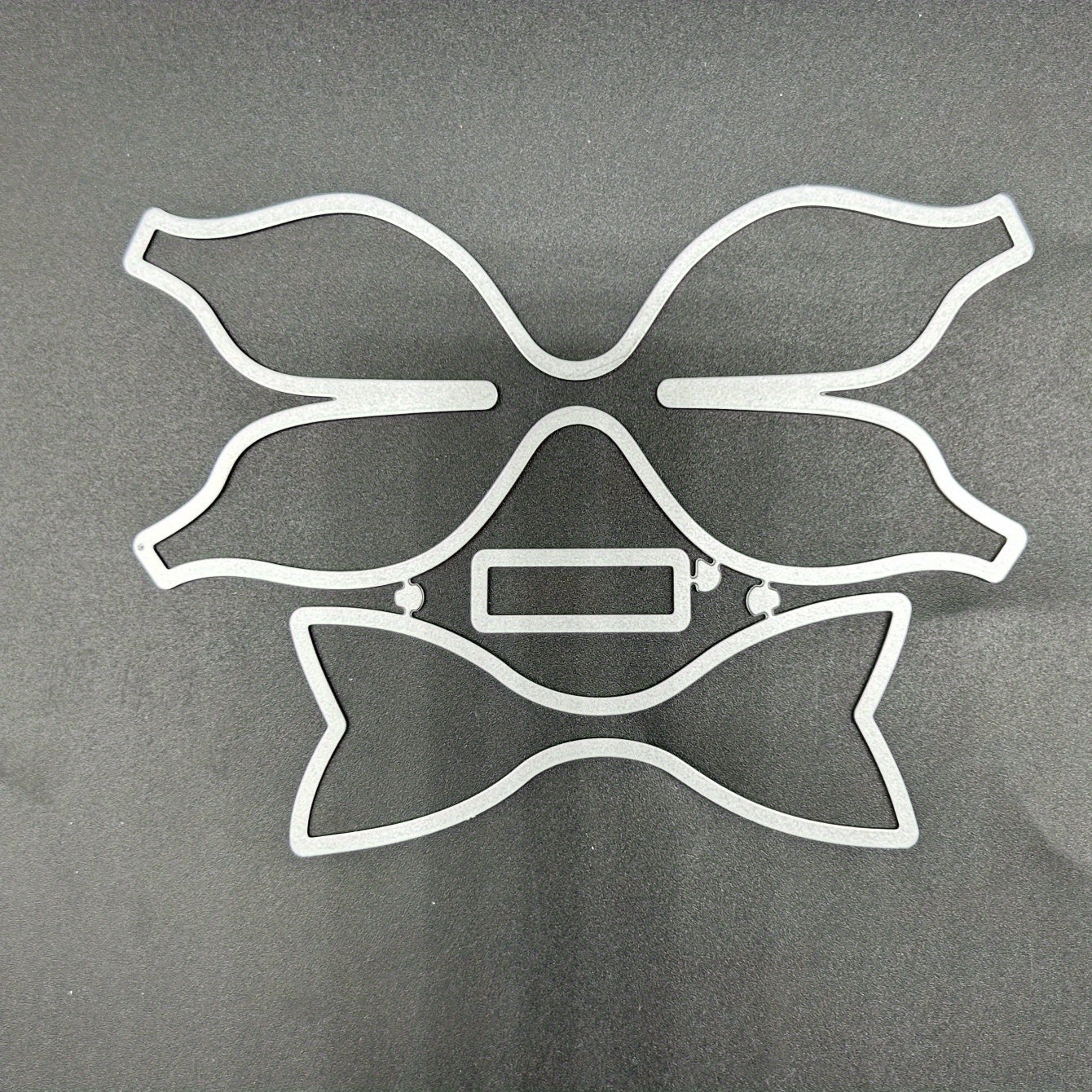 1pc Bow Tie Bow Mold DIY Metal Embossing Scrapbooking Cutting Mold