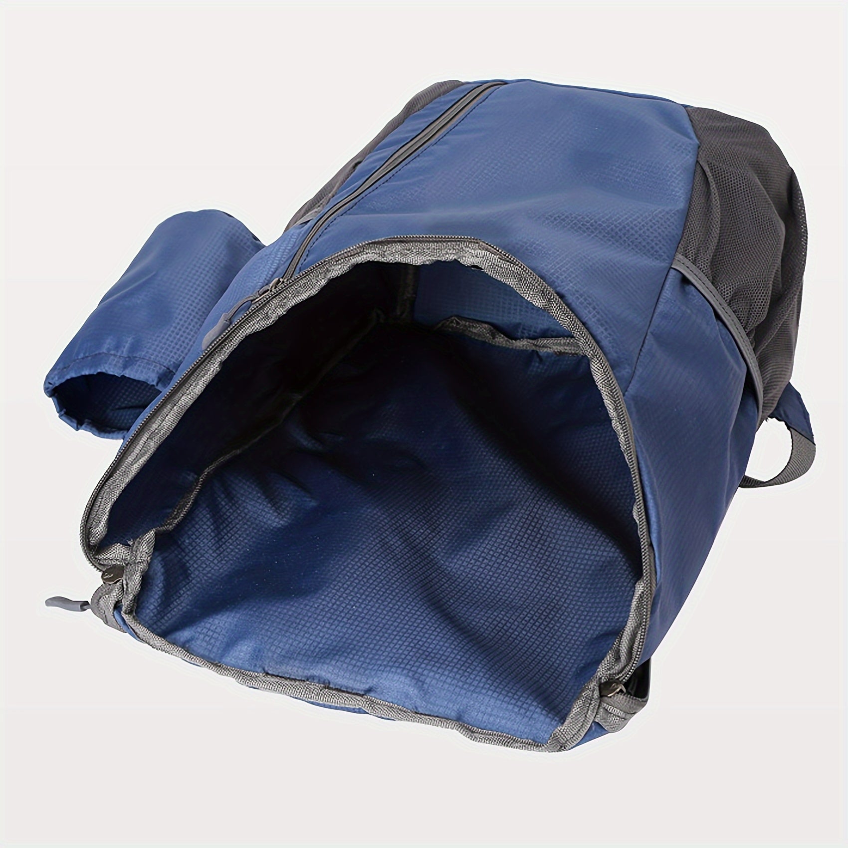 Large Capacity Outdoor Duffel Bag, Lightweight and Waterproof Storage Bag