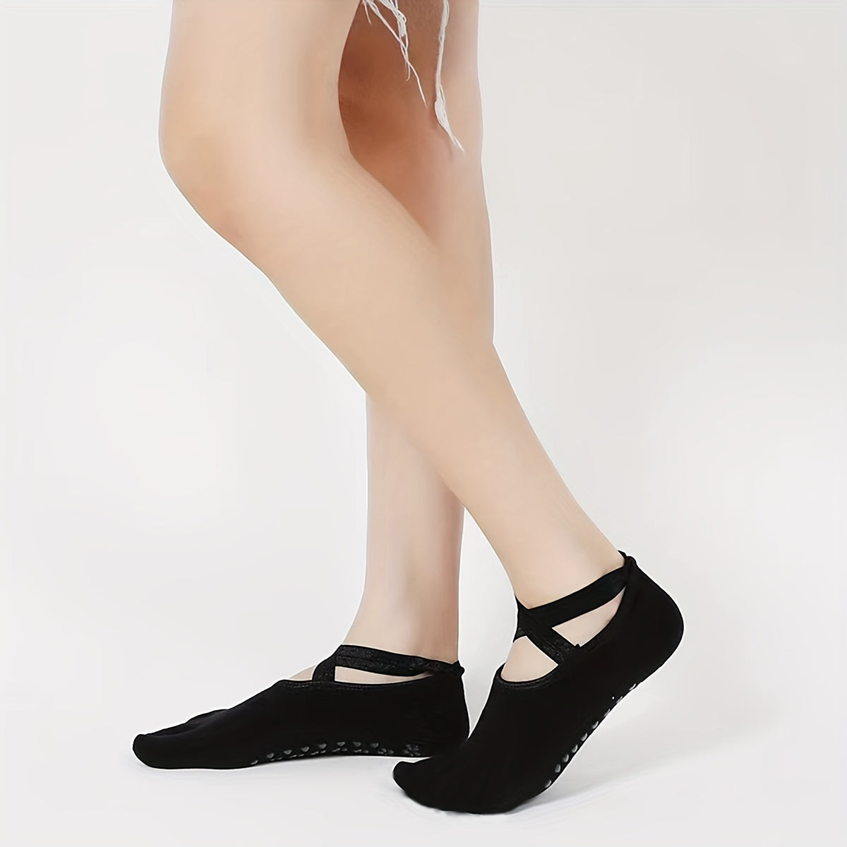 Women's Non-slip Yoga Socks Towel Bottom with Invisible Strap