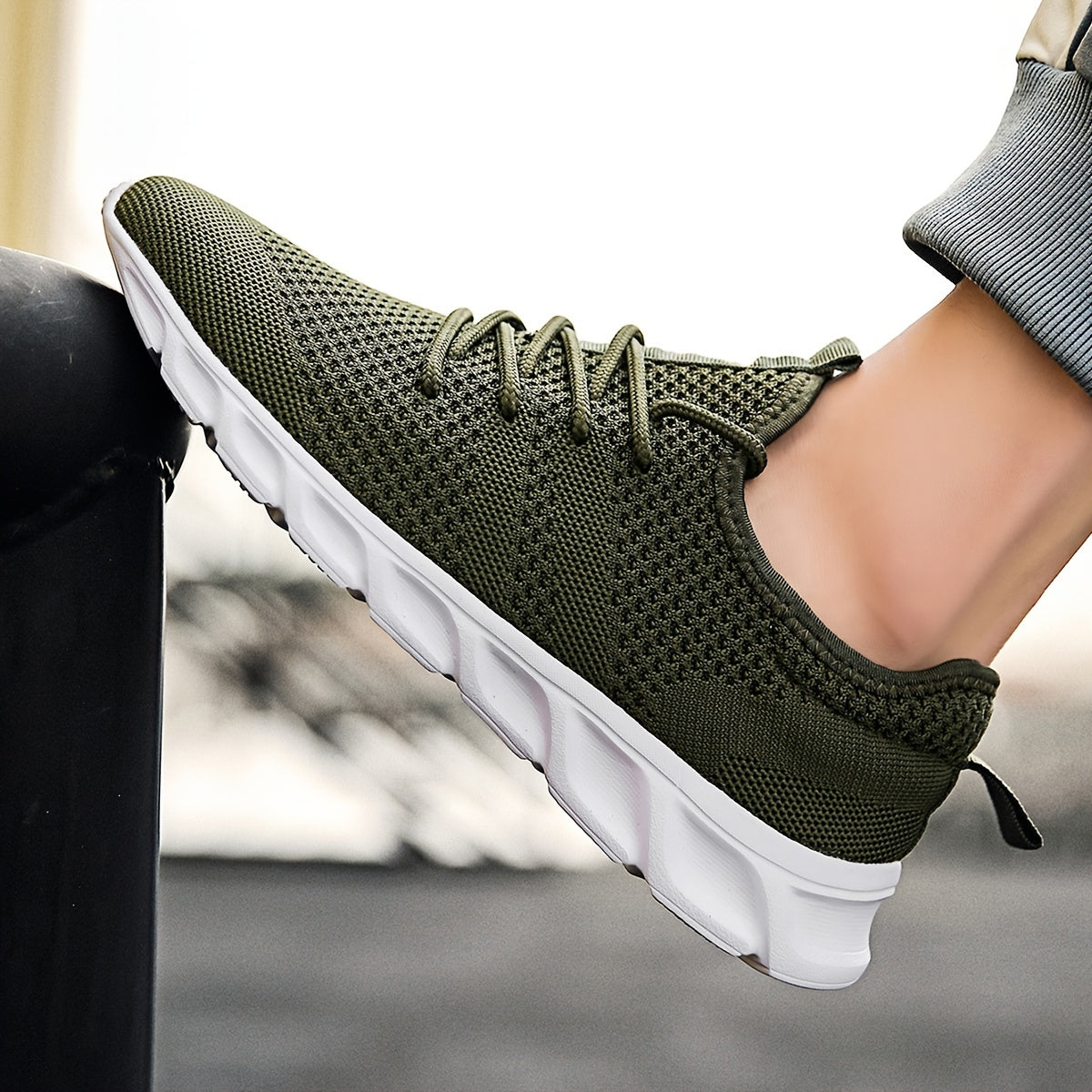 Men's Breathable Comfort Lace Up Casual Shoes Anti skid Sneakers