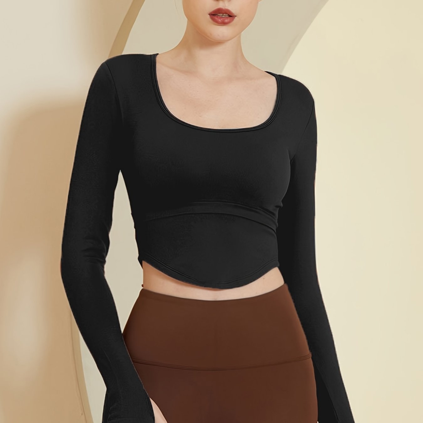 Backless Long Sleeve Yoga Tee with Padded - Quick Dry