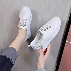 Women's Lace Up Comfortable Flat Sneakers
