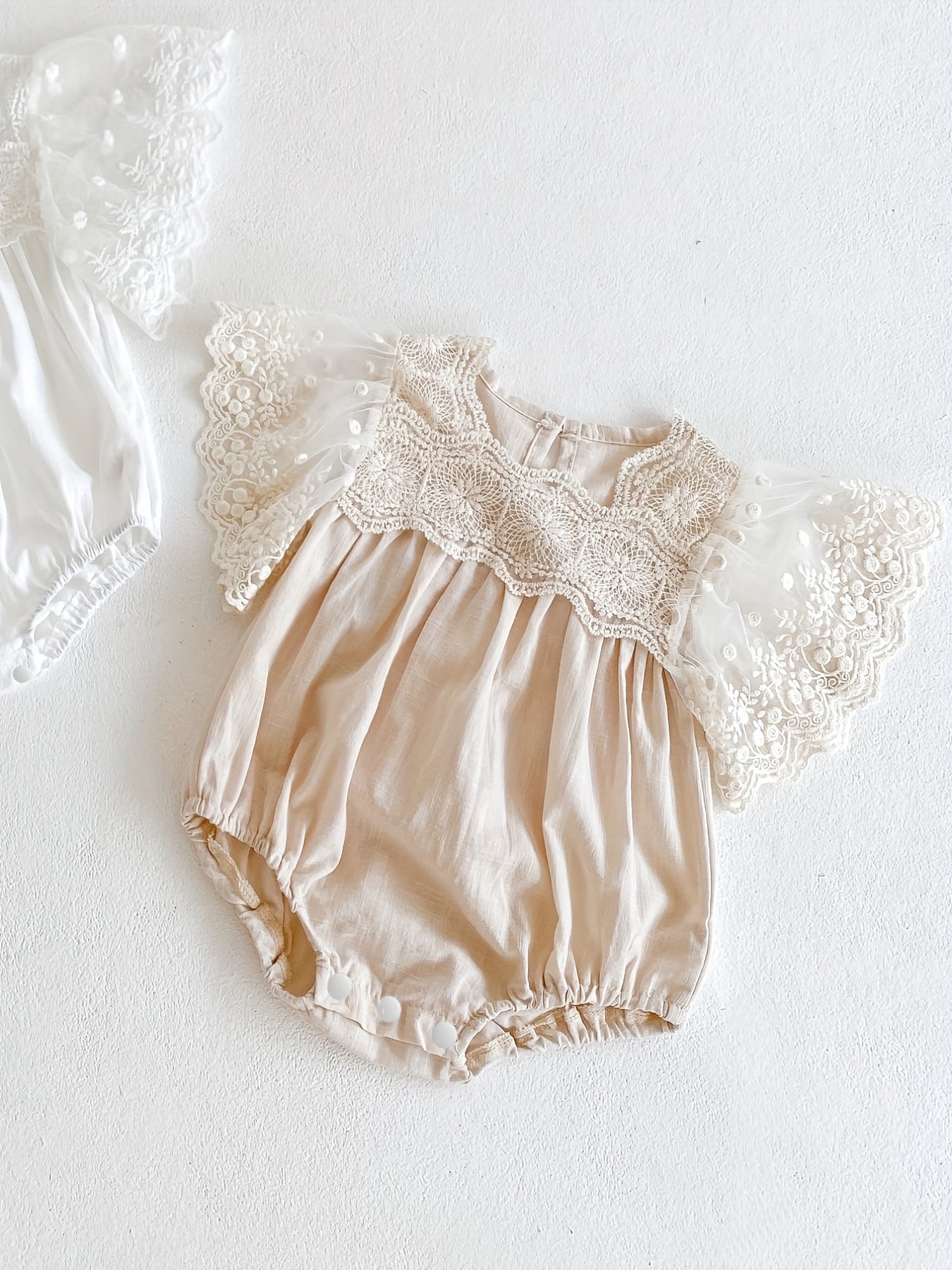 Baby Girls Lace Sleeve Cotton Onesie for Summer