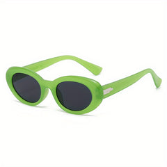 Men's Retro Oval Frame Sunglasses for Street Photography