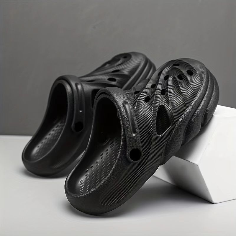 Men's Lightweight Comfy Clogs Non Slip Garden Shoes