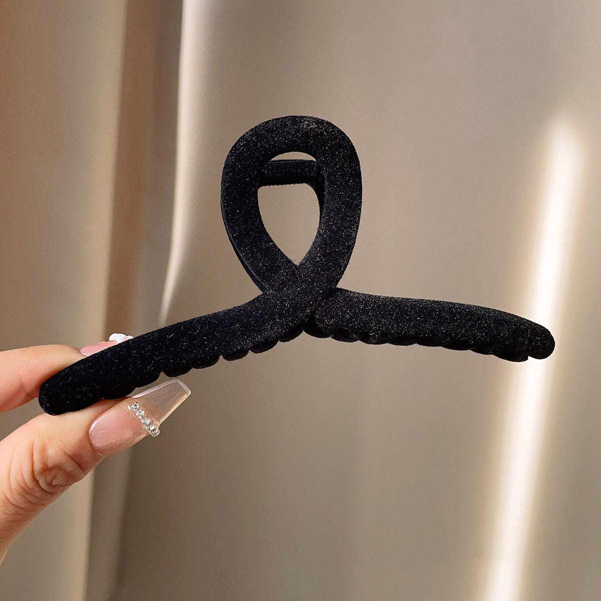 Nonslip Hair Claw Clips for Women Strong Hold Matte Hair Accessory