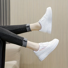 Women's Graphic Print High Top Lace Up Sneakers