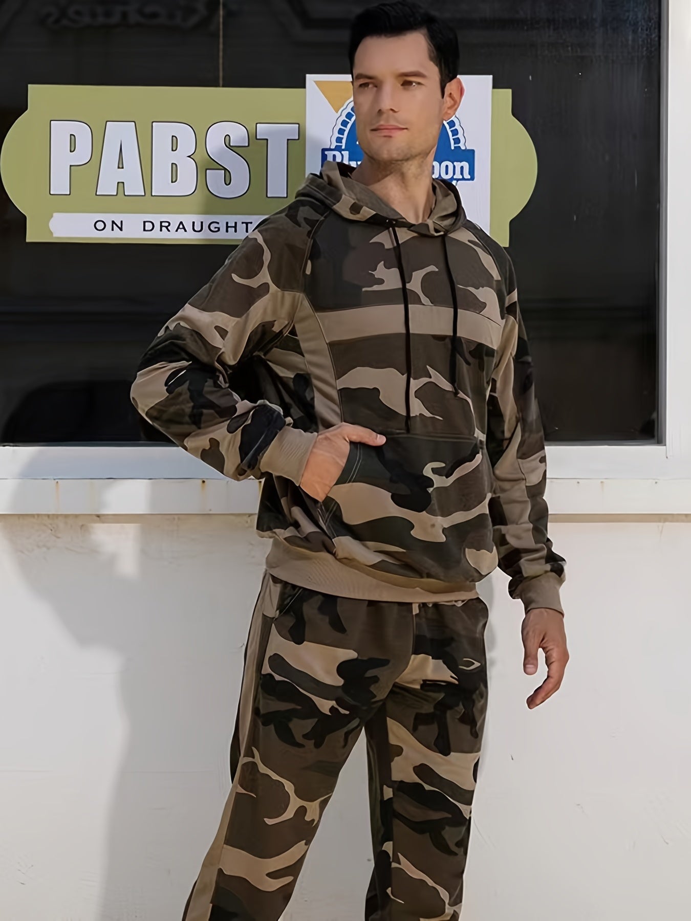 Men's Camo Hoodie & Jogger Set for Fall & Winter Sports