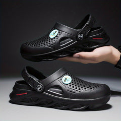 Men's Closed Toe Clogs Sandals Soft Sole Outdoor Walking Shoes