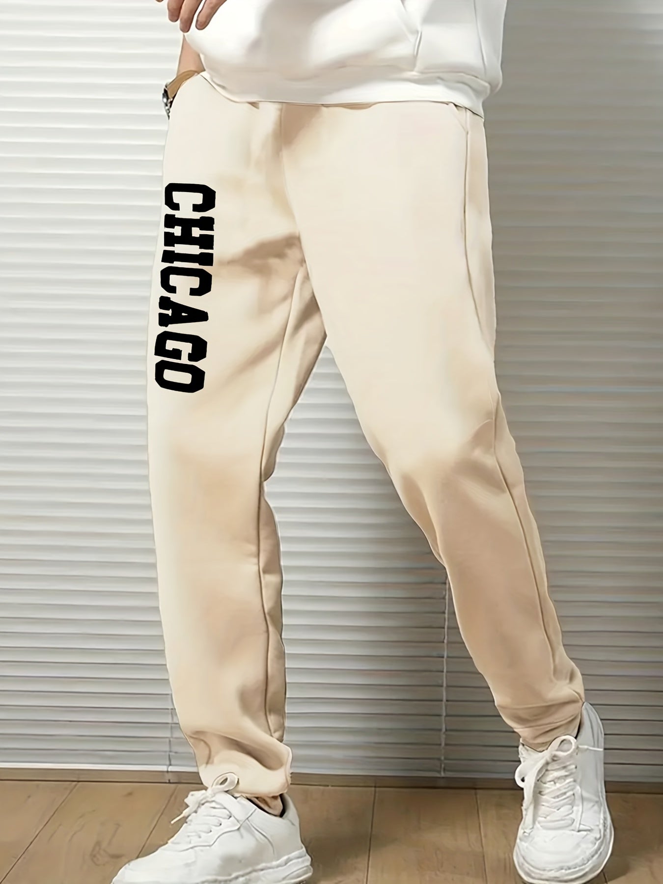 Chicago Men's Drawstring Sweatpants with Pockets