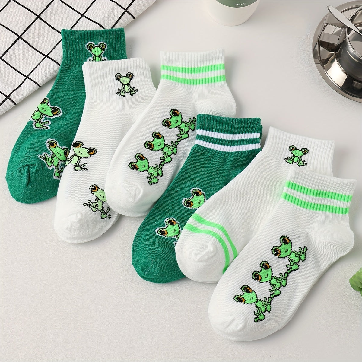 6 Pairs Cartoon Frog Print Socks Women's Short Stockings