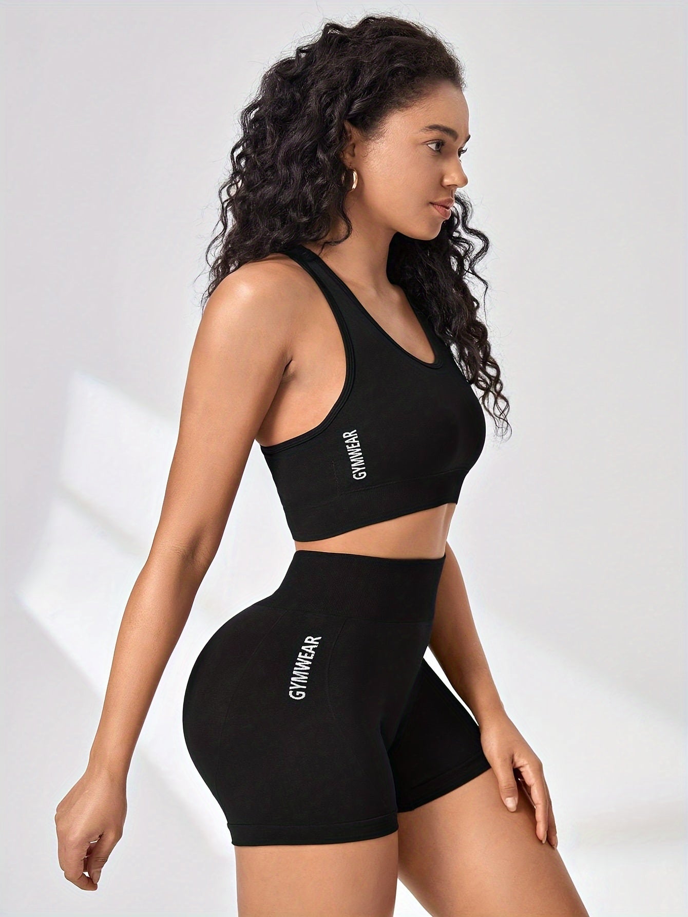 2pcs Yoga Set Moisture Wicking Sports Bra & High Waist Shorts