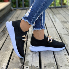 Women's Mesh Breathable Shoes with Metal Chain Lightweight Outdoor Walking Shoes