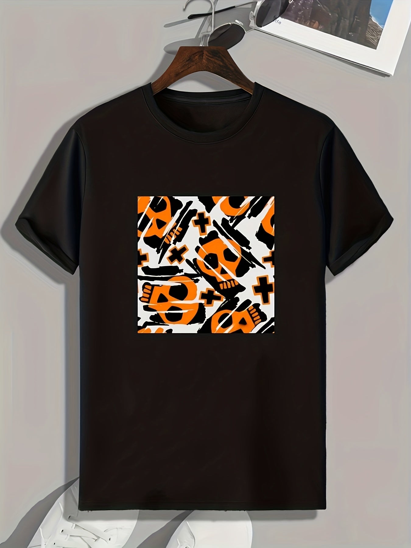 Skull Pattern Print Men's Comfy Sports T-shirt