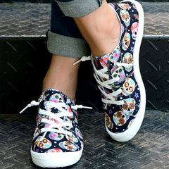 Women's Skull Pattern Canvas Shoes Low Top Lace Up Round Toe Flat Casual Shoes