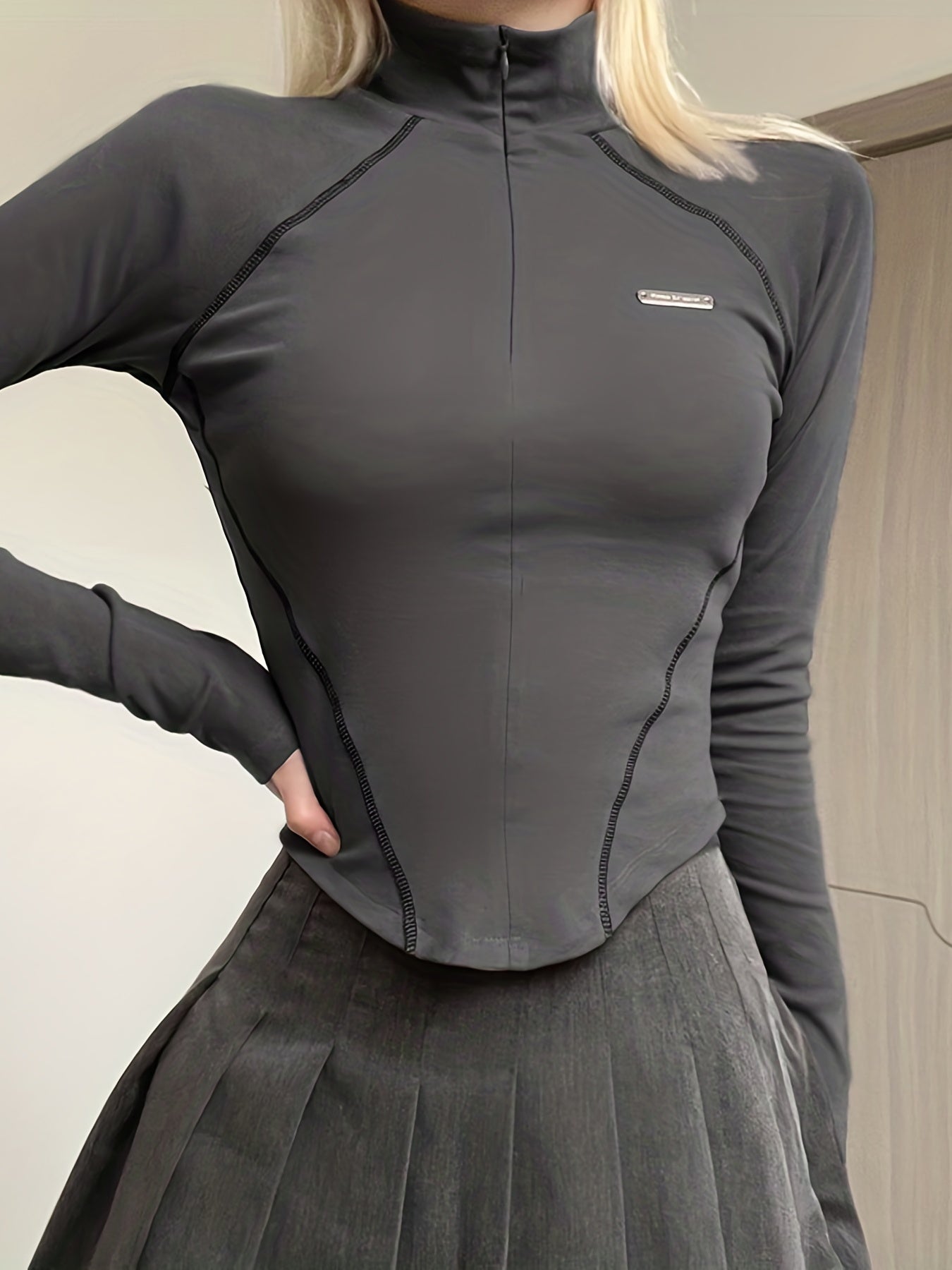 Solid Mock Neck Sports Long Sleeve Zipper Top