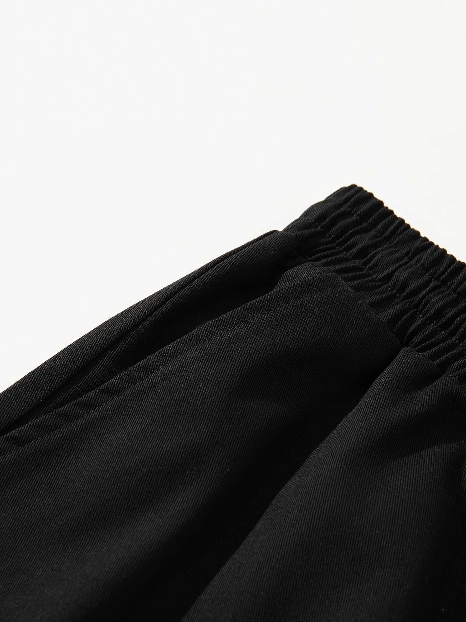 Men s Abstract Symbol Print Cropped Cargo Pants