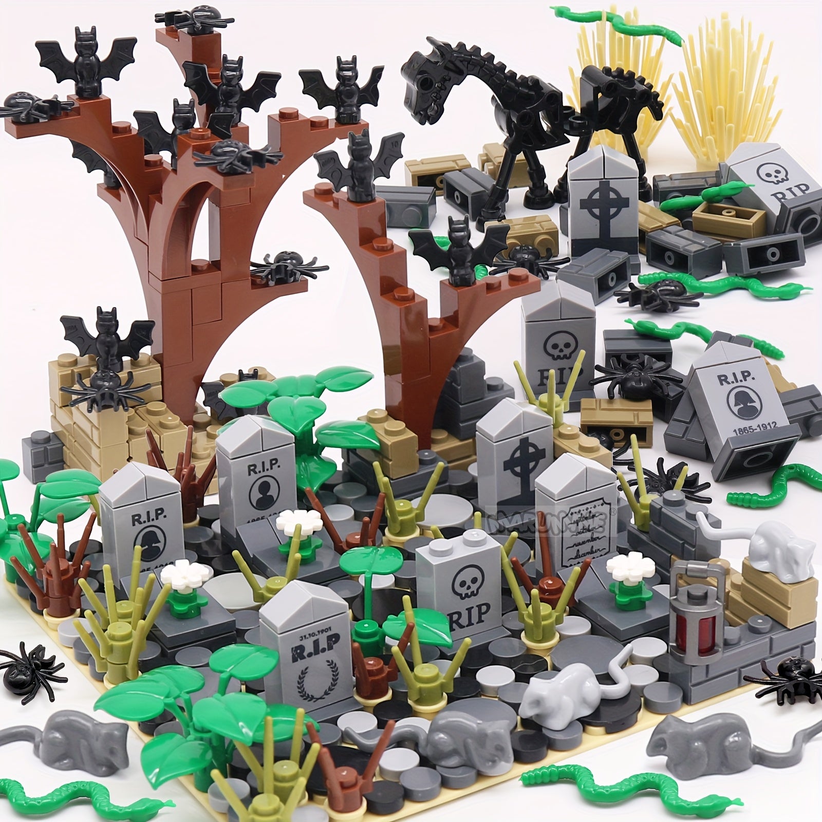 Marumine Halloween Building Blocks Set 265pcs Cemetery Tombstone Mosaic Toy