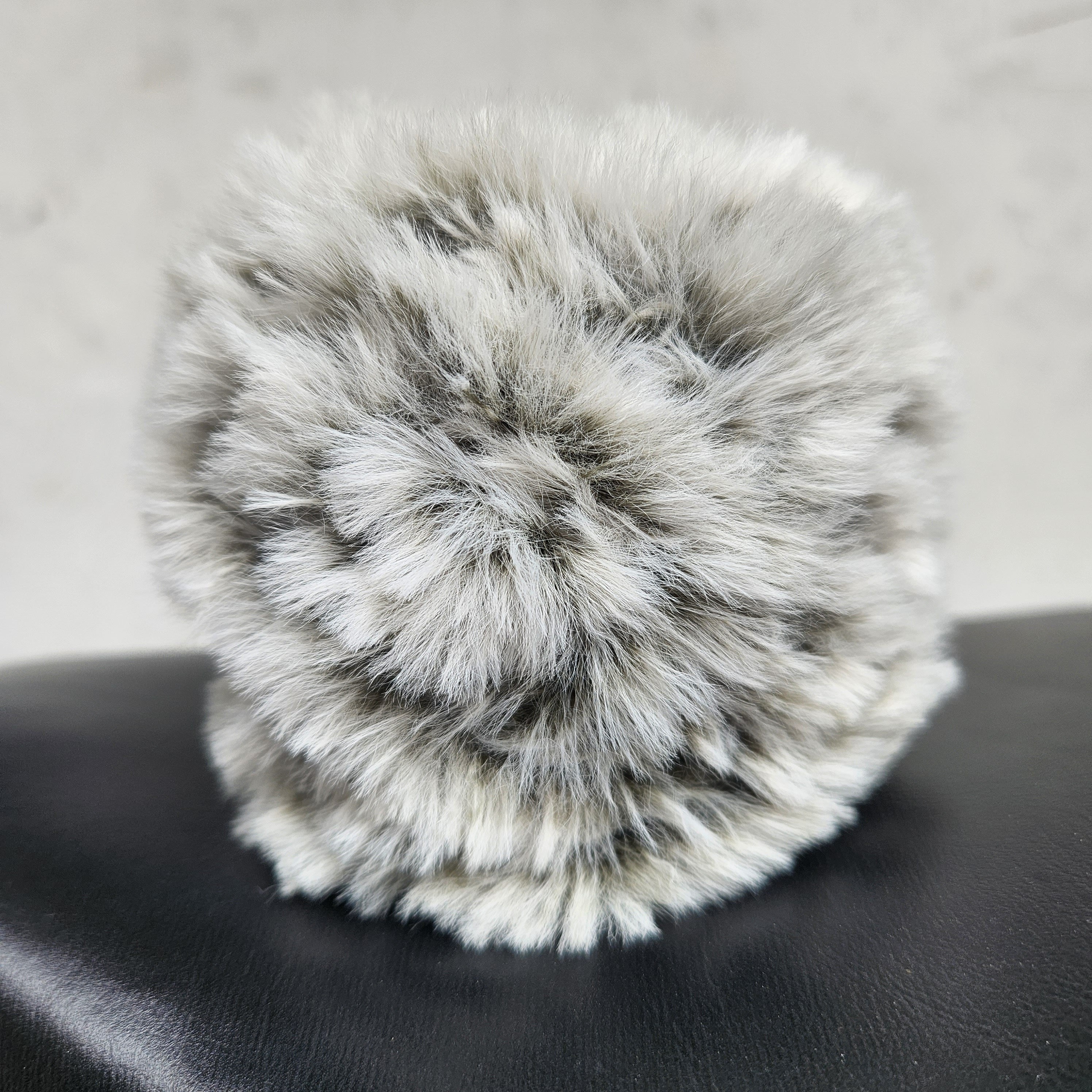 Soft 100% Polyester Mink Wool Fancy Yarn 50g