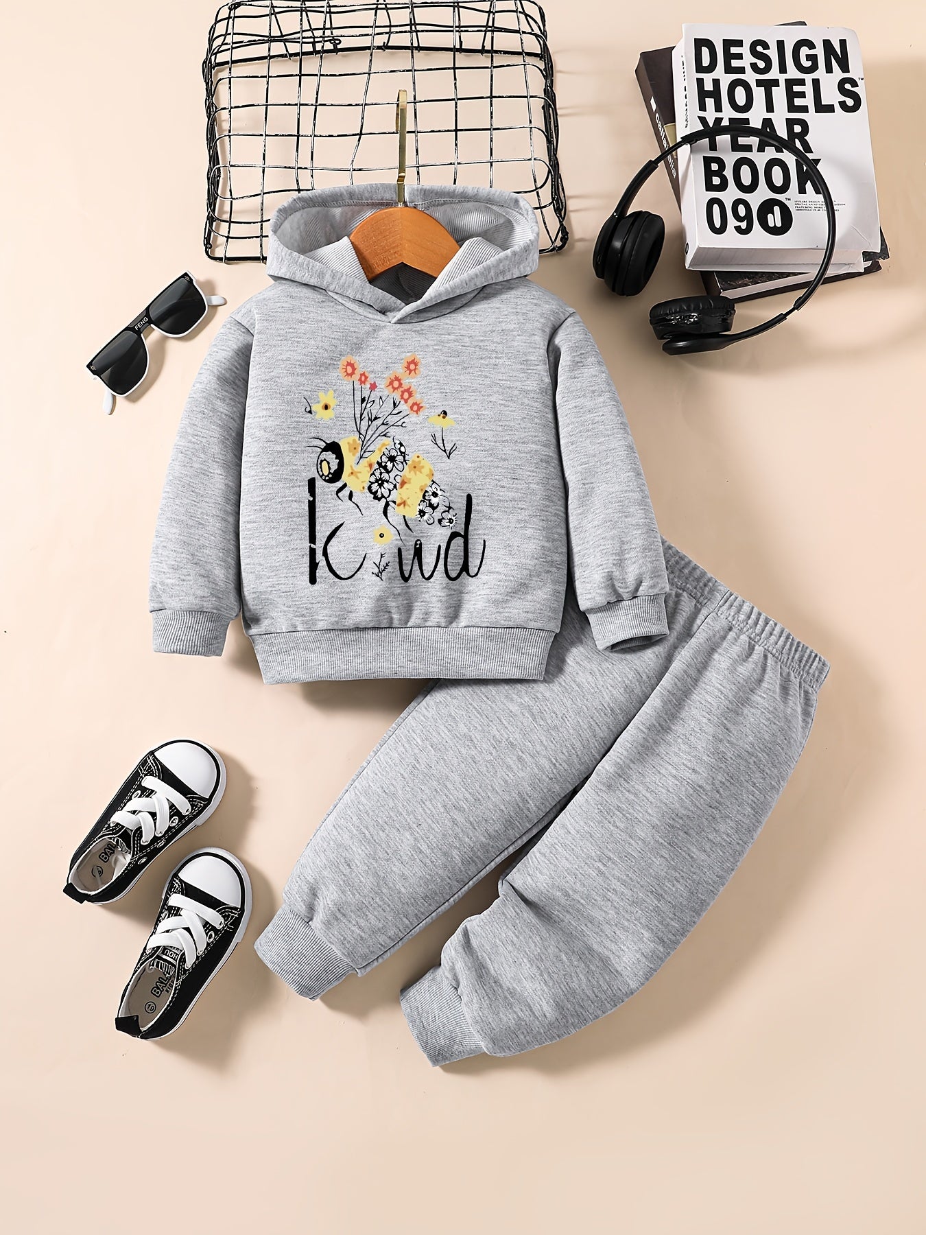 Baby Girl Floral Graphic Sweatshirt Pants Casual Set