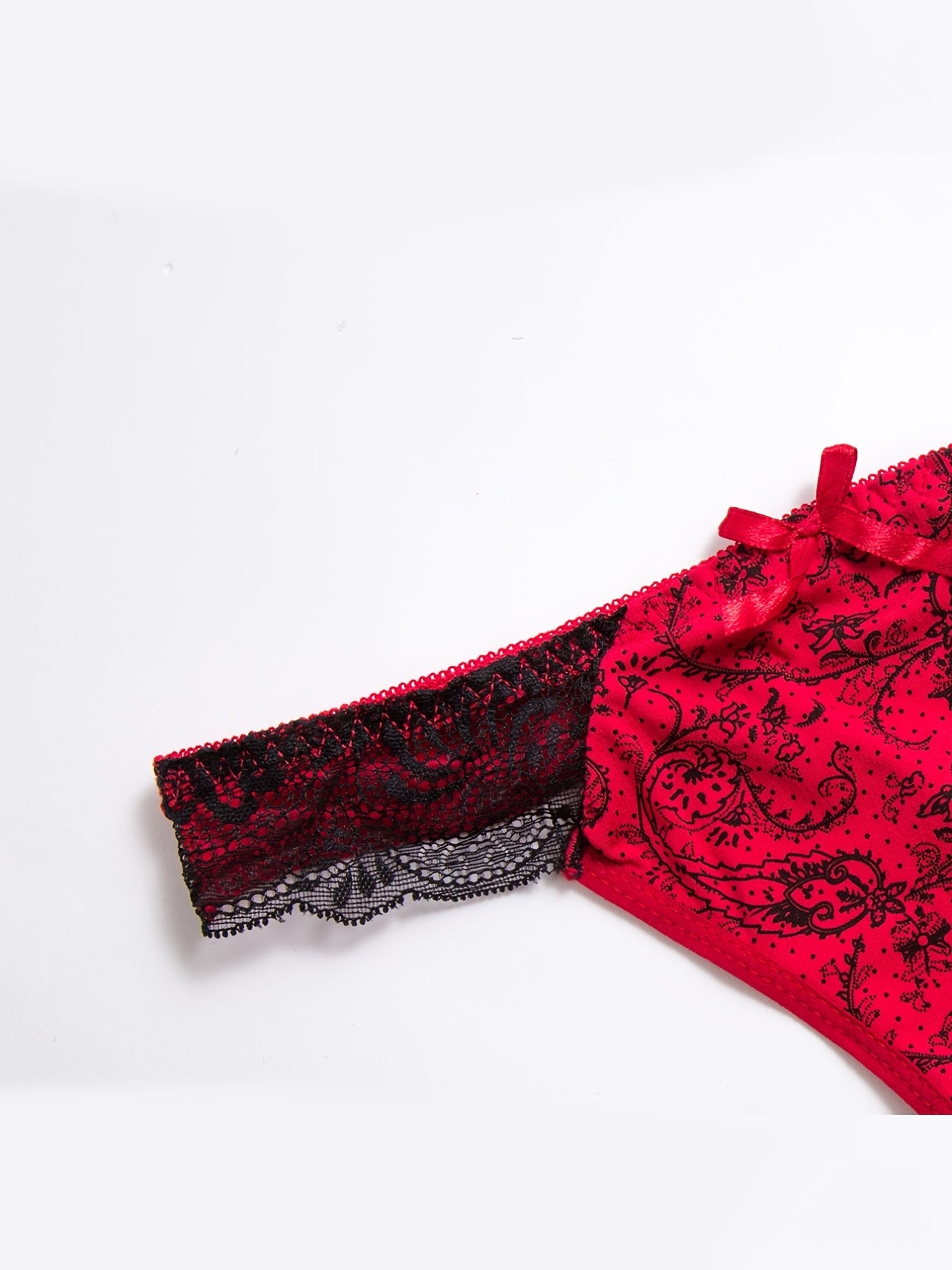 Sexy Lace Trim Printed Low Waist Thongs G-string Panties for Women