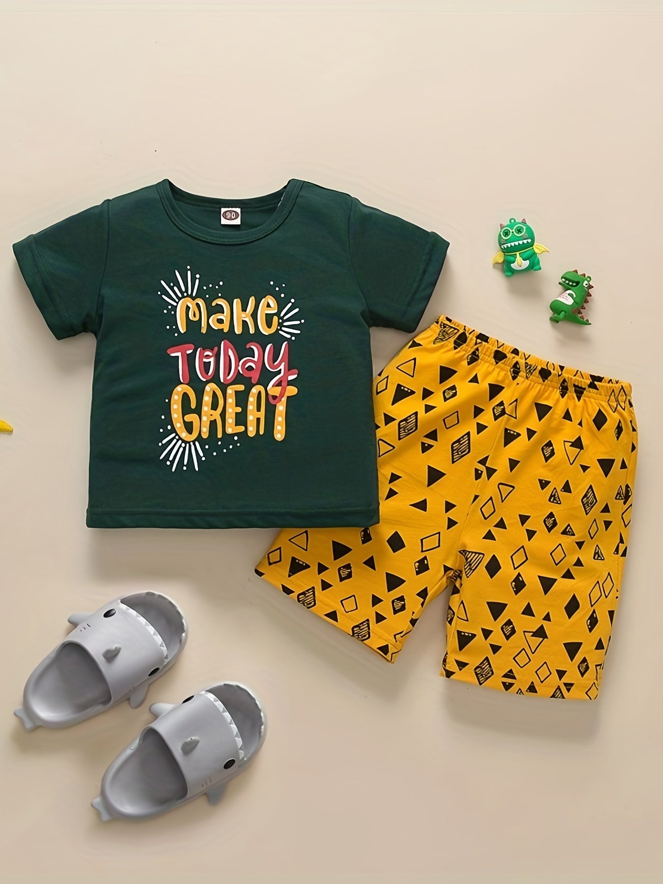 Boys Dino Print Pajama Set Top & Shorts FRIENDS Dinosaur