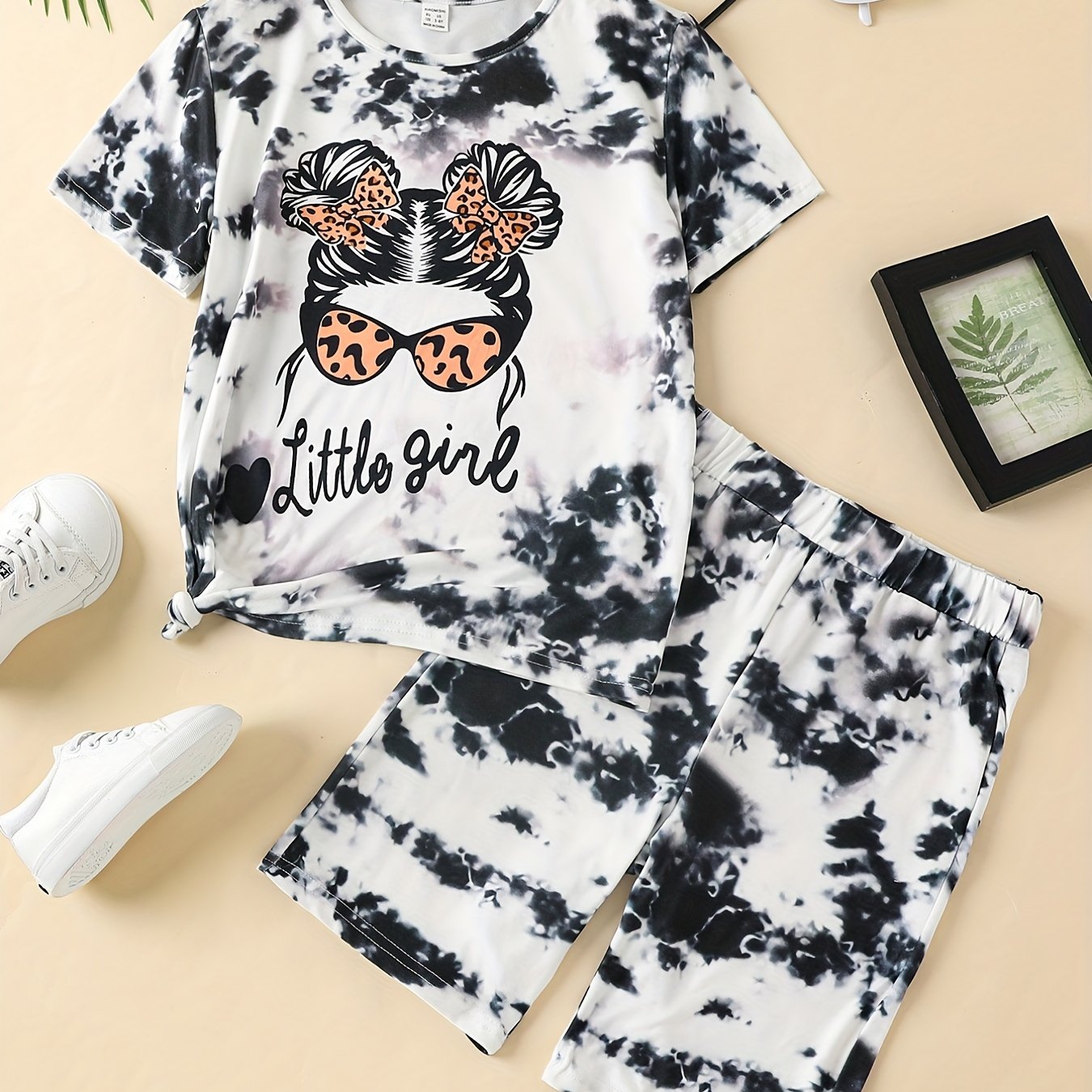 2pcs Toddler Girls Tie Dye Leopard Graphic T Shirts & Shorts Set