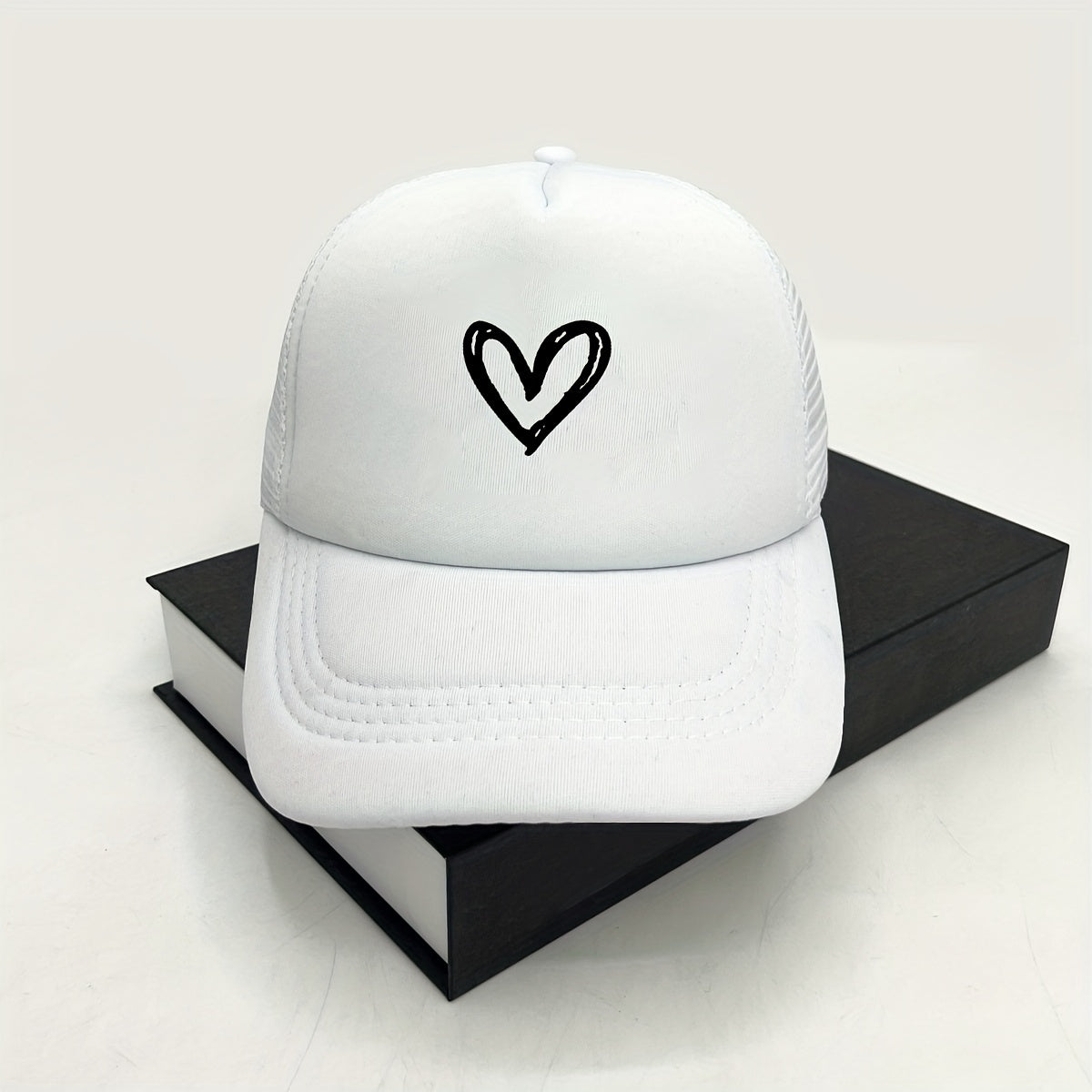 Heart Print Trucker Hat Baseball Cap Unisex Adjustable Couple Dad Hats
