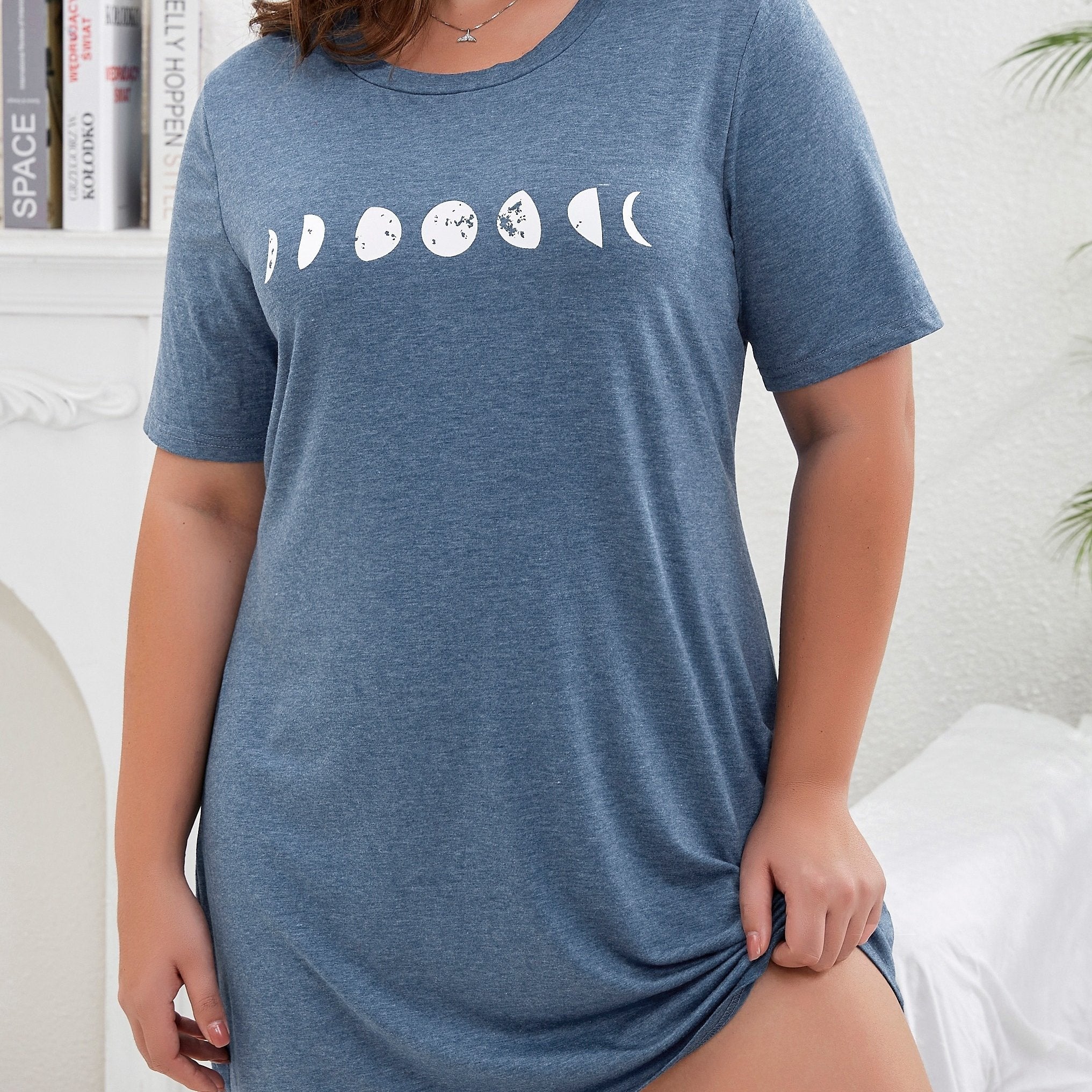 Women's Plus Moon Print Round Neck Short Sleeve Sleep Tee Dress