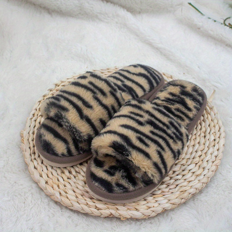 Women's Lightweight Flat Slippers Plush Indoor Shoes