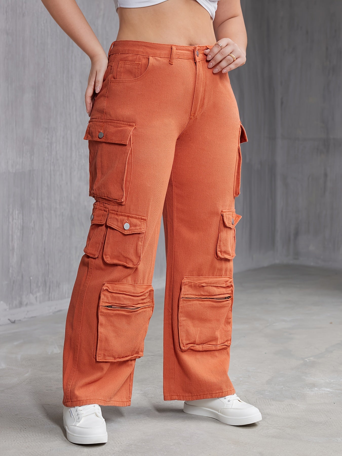 Wide Leg Cargo Jeans with Pockets