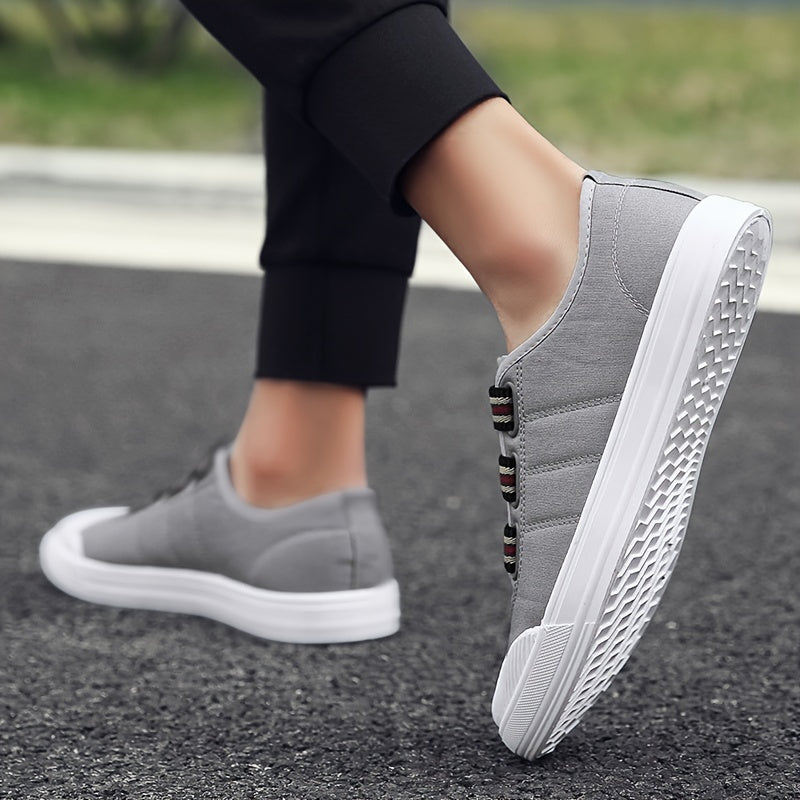 Men's Canvas Sneakers Casual Walking Shoes Comfortable And Breathable