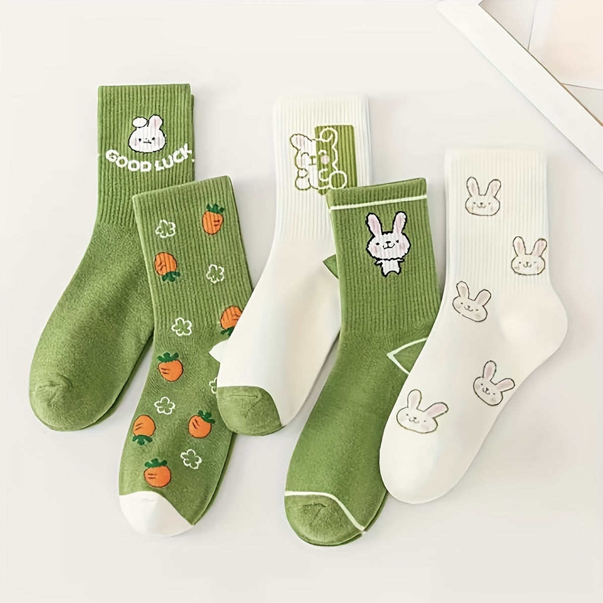 Men's Cartoon Rabbit Crew Socks Breathable Casual Unisex Outdoor All Seasons