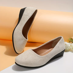 Women's Comfortable Closed Toe Slip On Casual Shoes
