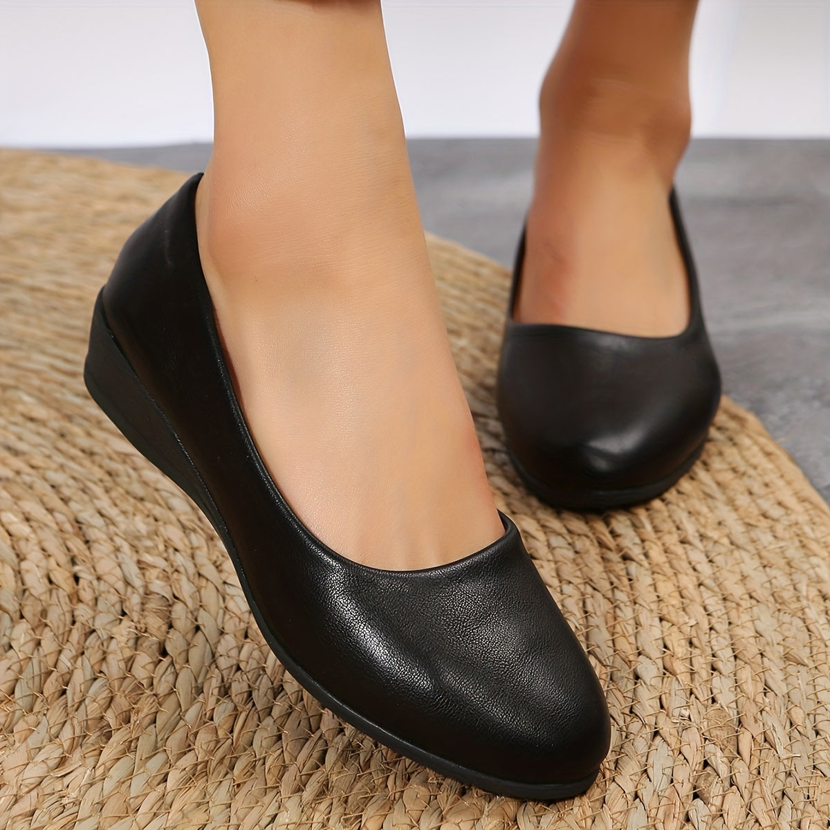 Women's Slip On Wedge Shoes Soft Sole Non Slip Casual Walking Flats