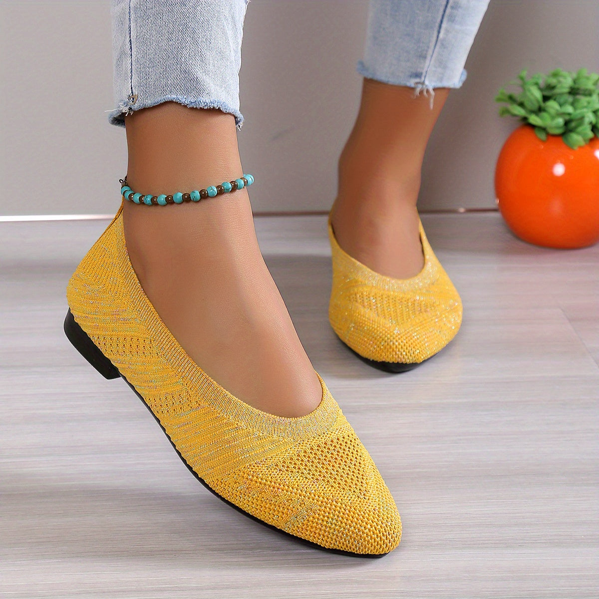 Women's Breathable Slip On Walking Shoes Lightweight Flat Shoes