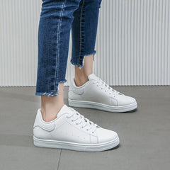 Women's Flat Lace-Up Walking Shoes Casual Faux Leather Sneakers