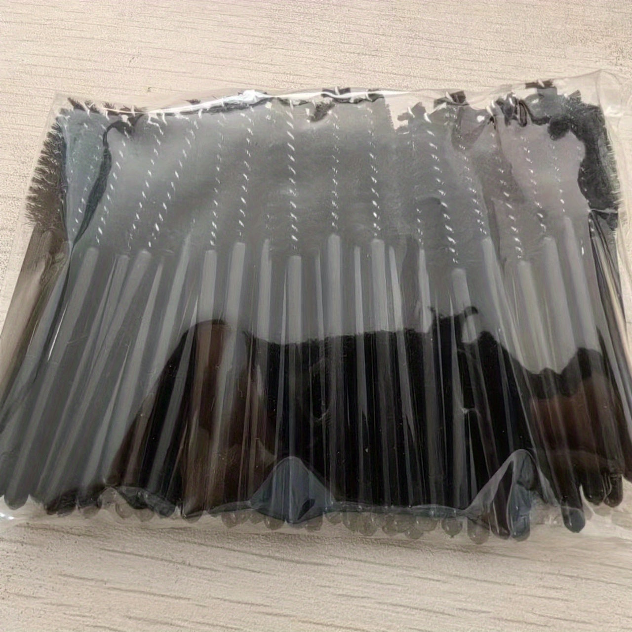 100pcs Short Handle Mascara Brushes Wands for Eyelash Extensions and Mascara Use