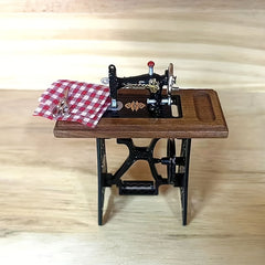 1:12 Dollhouse Sewing Machine Model Puzzle Props