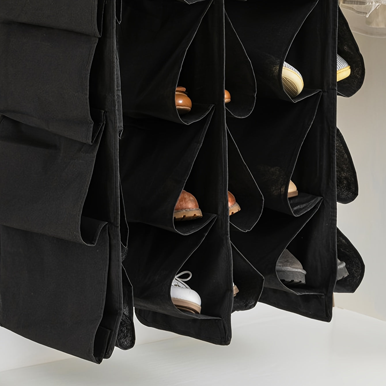 Multifunctional Shoe Storage Bag Hanging for Easy Access