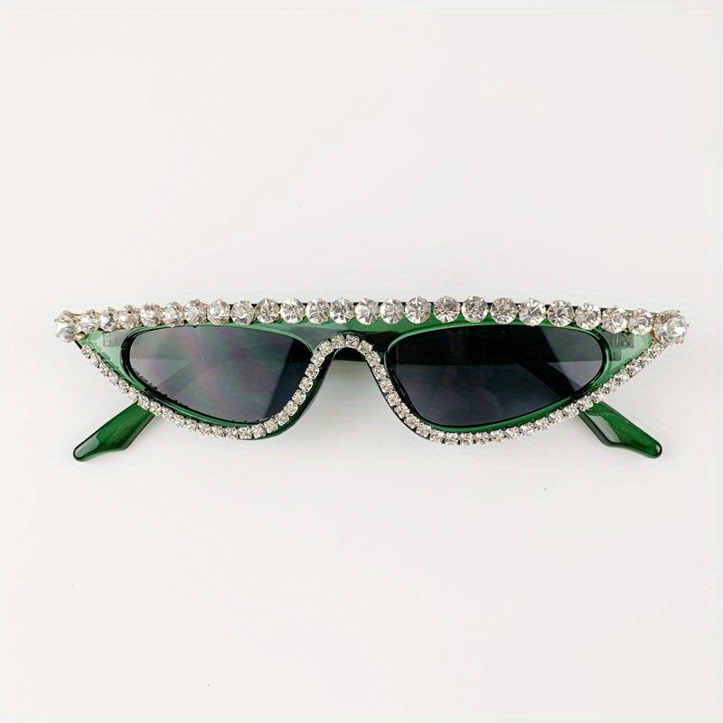Y2K Rhinestone Cat Eye Sunglasses Small Frame Stylish Women Eyewear
