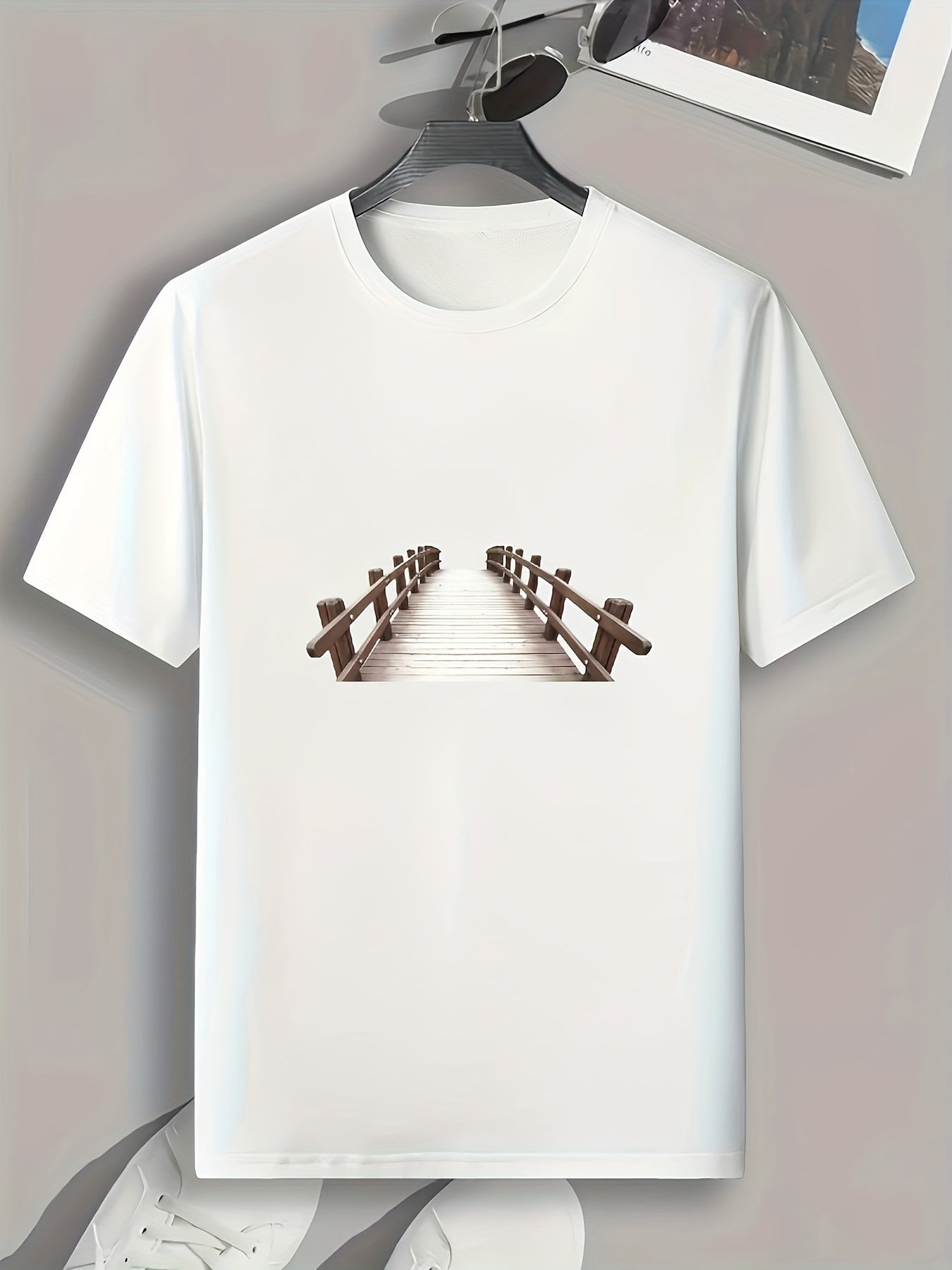 Wooden Bridge Print Men's Graphic T shirt for Summer