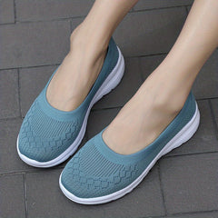 Women's Knitted Slip On Platform Walking Shoes