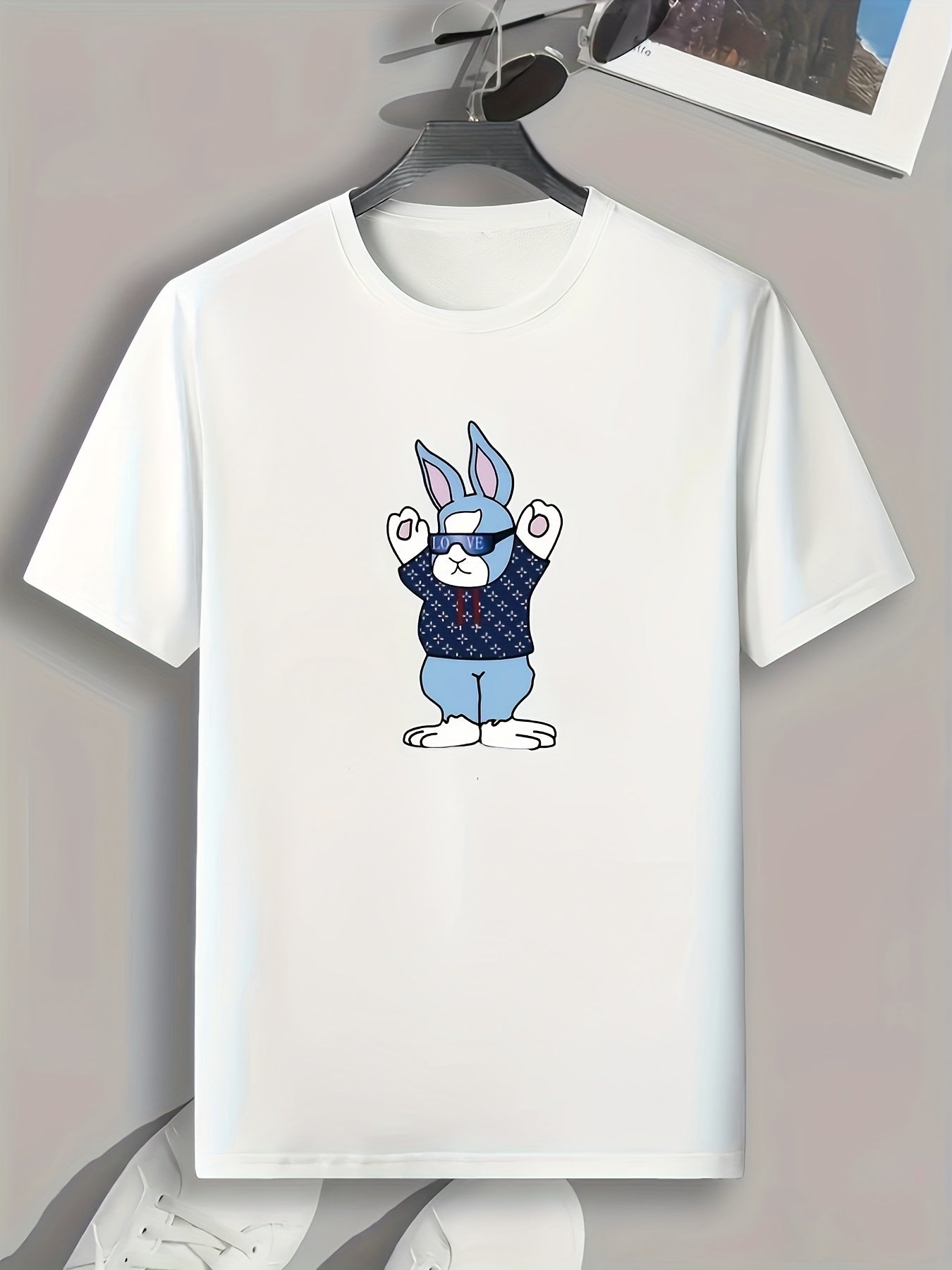 Bunny Pattern Print Men's Comfy Sports T shirt Graphic Tee