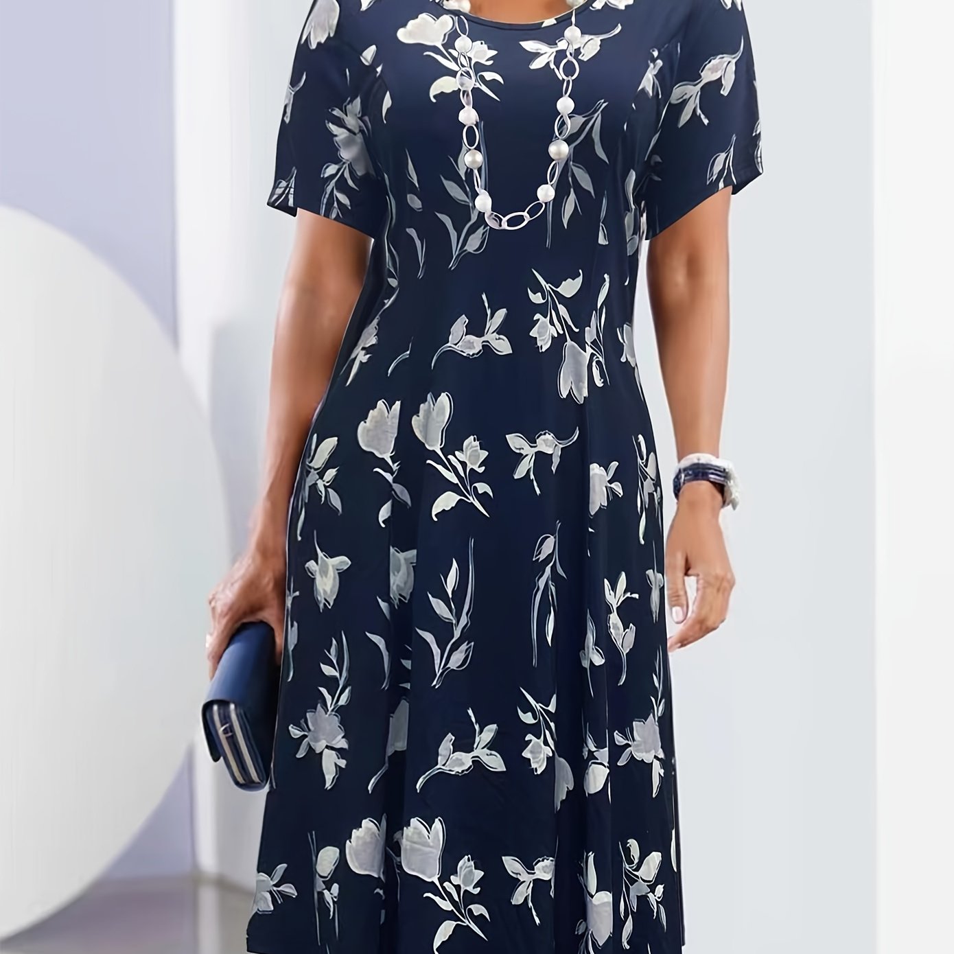 Women's Plus Floral Print Short Sleeve Round Neck Knee Length Dress
