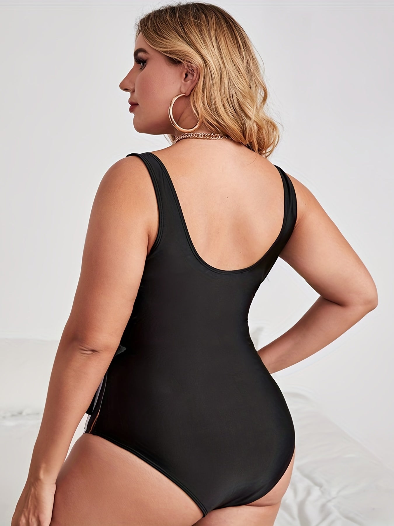 Stripe Print One Piece Swimsuit